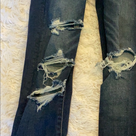 Jeans - Picture 2 of 3